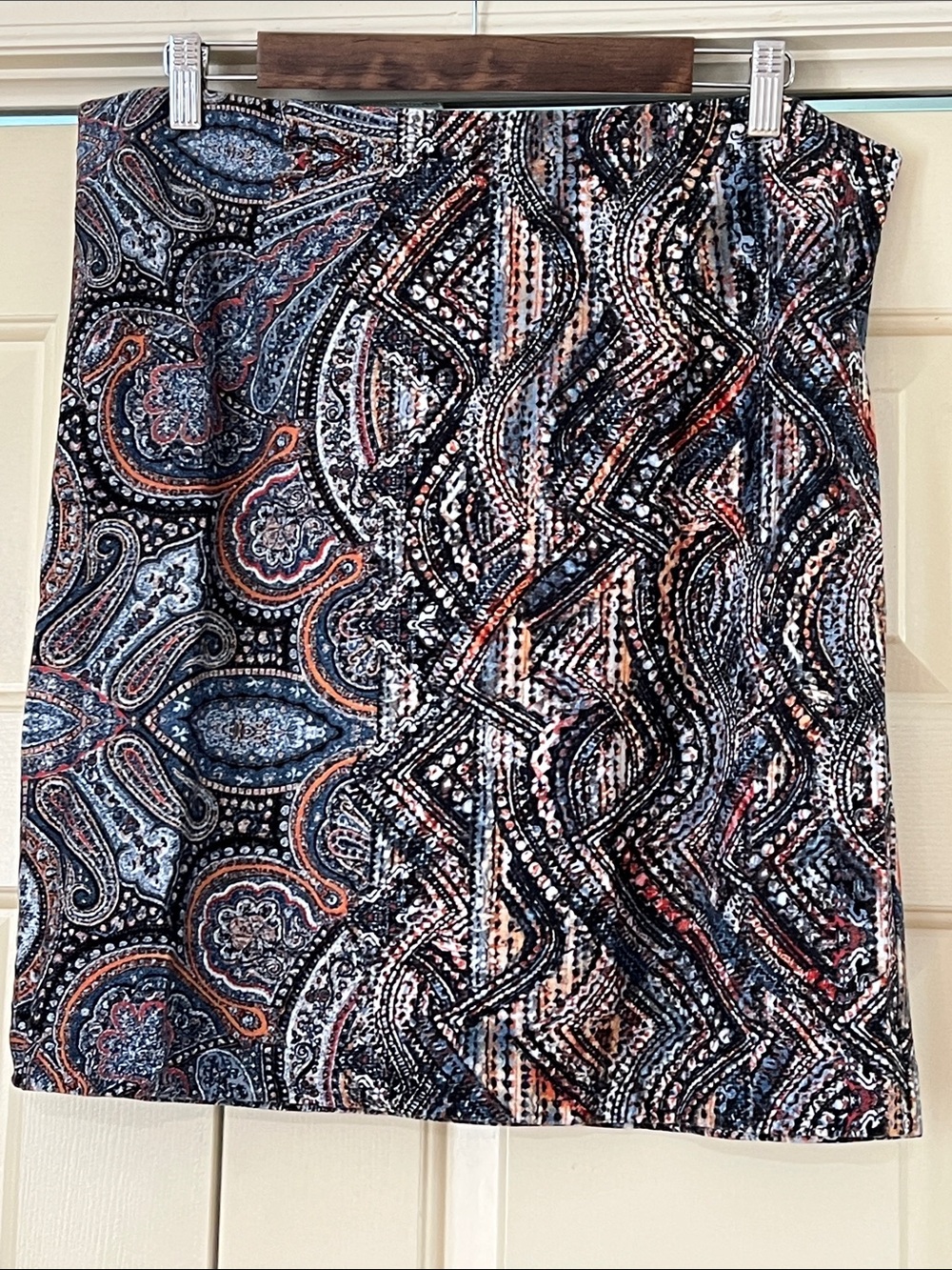 J. Jill Paisley Pencil Skirt in Blue, Black & Rust Stretch Fabric